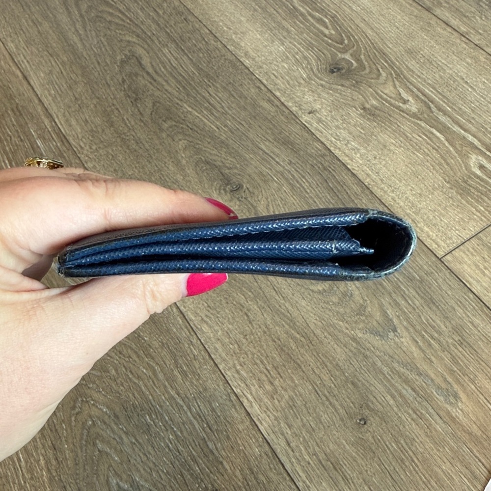 Vintage Prada Blue Leather Wallet - Picture 15 of 16